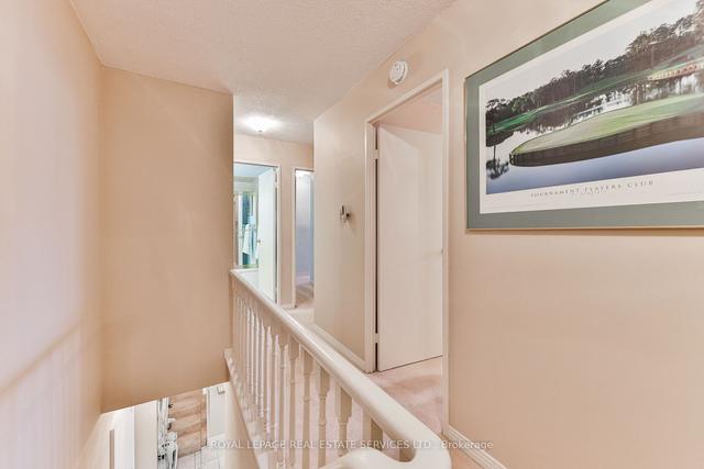 334 - 1300 Marlborough Crt, Condo with 3 bedrooms, 2 bathrooms and 1 parking in Oakville ON | Image 20