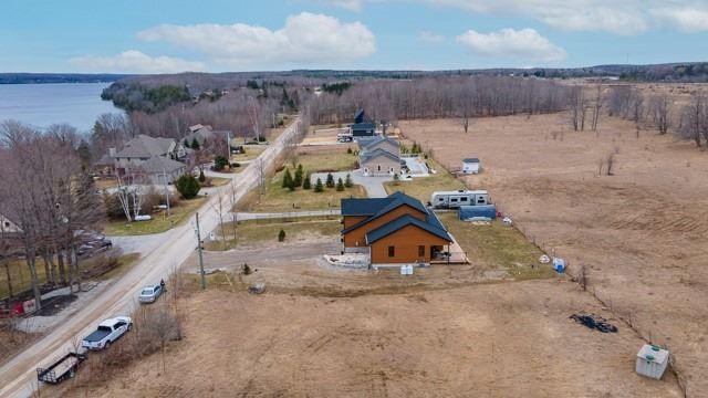 67 Everett Rd, House detached with 3 bedrooms, 2 bathrooms and 6 parking in South Bruce Peninsula ON | Image 35