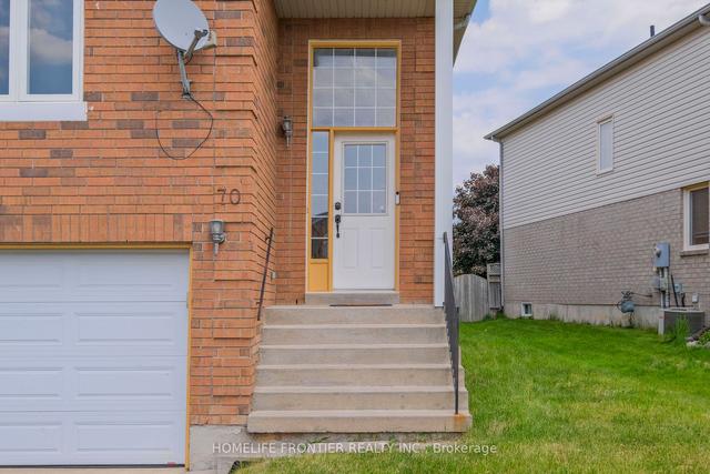 70 Noble Dr, House semidetached with 3 bedrooms, 2 bathrooms and 4 parking in Bradford West Gwillimbury ON | Image 29