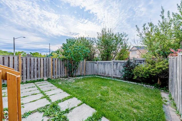5214 Brookwood Crt, House semidetached with 3 bedrooms, 3 bathrooms and 3 parking in Mississauga ON | Image 20