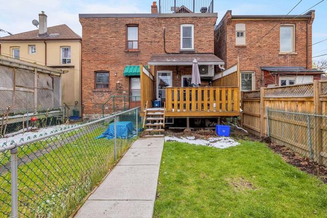 243 Gilmour Ave, House attached with 3 bedrooms, 2 bathrooms and 2 parking in Toronto ON | Image 14