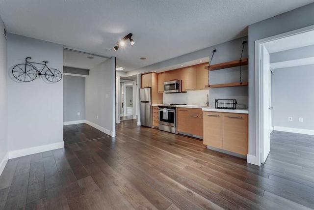 1716 - 25 Telegram Mews, Condo with 2 bedrooms, 2 bathrooms and 1 parking in Toronto ON | Image 1