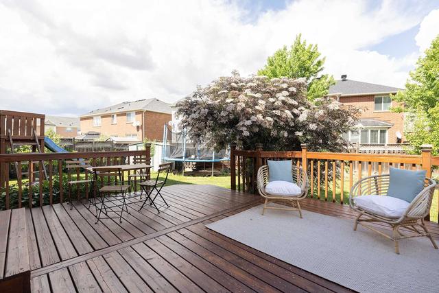 1281 Robson Cres, House detached with 3 bedrooms, 3 bathrooms and 2 parking in Milton ON | Image 35