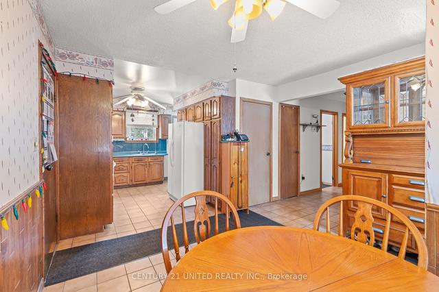 15 Chester St, House detached with 3 bedrooms, 1 bathrooms and 5 parking in Guelph ON | Image 34