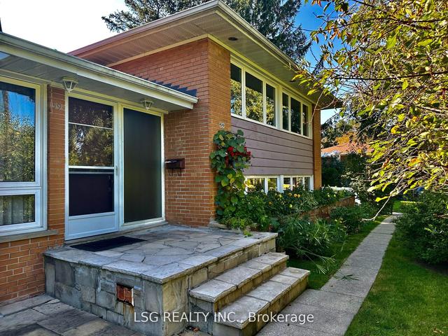 59 Ravenscroft Circ, House detached with 3 bedrooms, 3 bathrooms and 4 parking in Toronto ON | Image 12
