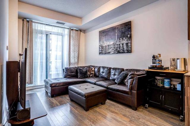 810nw - 9201 Yonge St, Condo with 1 bedrooms, 1 bathrooms and 1 parking in Richmond Hill ON | Image 3