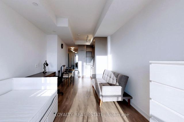 3505 - 87 Peter St, Condo with 0 bedrooms, 1 bathrooms and 0 parking in Toronto ON | Image 4