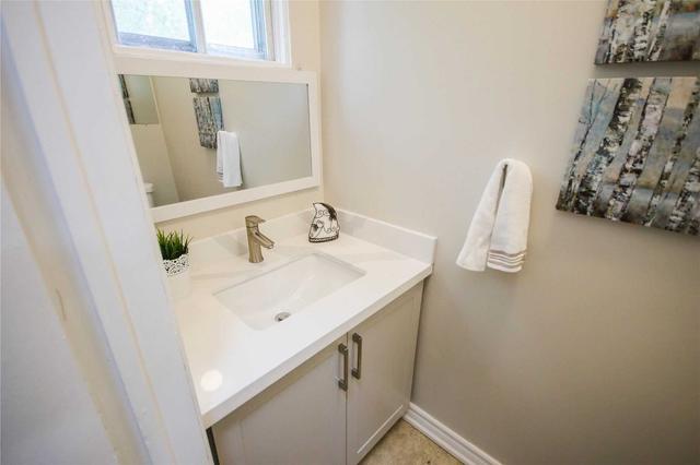 10 - 50 Brookmill Blvd W, Townhouse with 3 bedrooms, 2 bathrooms and 2 parking in Toronto ON | Image 13