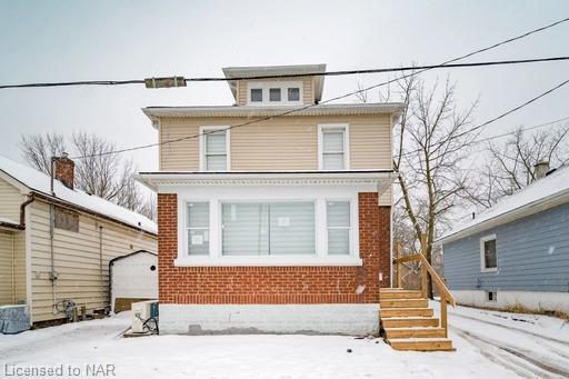 4760 Bridge Street, House detached with 4 bedrooms, 0 bathrooms and 8 parking in Niagara Falls ON | Image 2