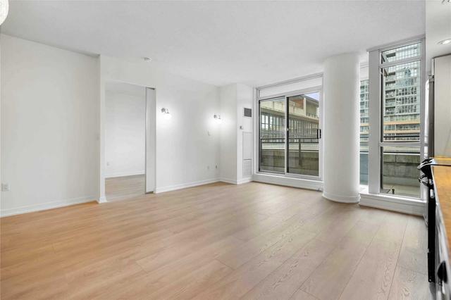 822 - 8 Telegram Mews, Condo with 2 bedrooms, 2 bathrooms and 1 parking in Toronto ON | Image 36