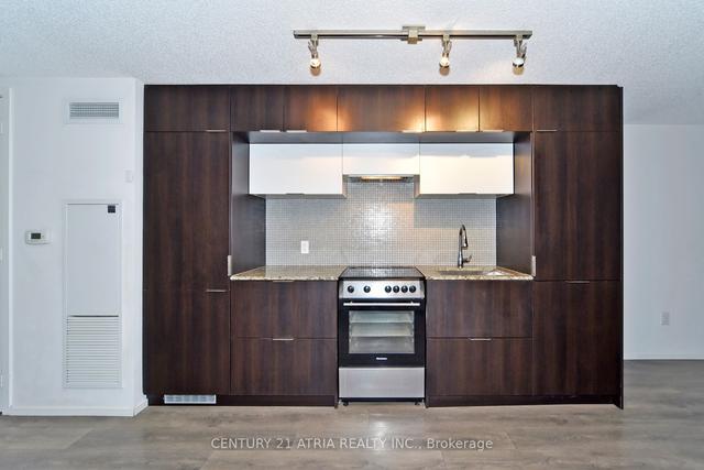 701 - 159 Dundas St E, Condo with 2 bedrooms, 2 bathrooms and 0 parking in Toronto ON | Image 8