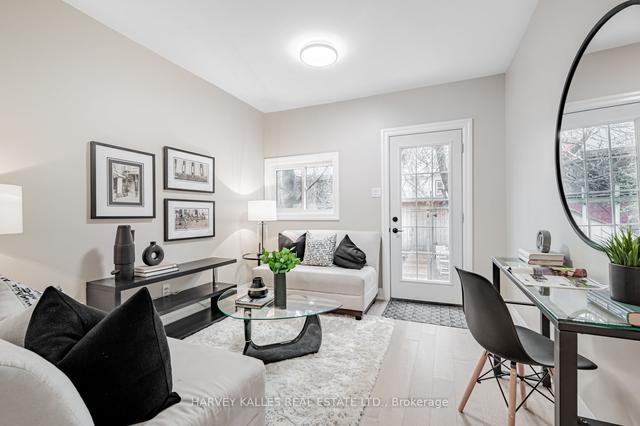 238 Sterling Rd, House semidetached with 2 bedrooms, 3 bathrooms and 0 parking in Toronto ON | Image 3
