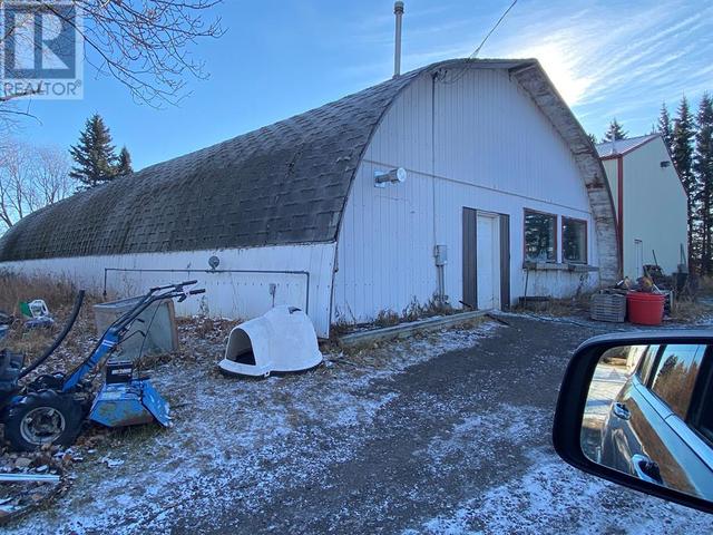 7501 C&E Trail, Home with 3 bedrooms, 2 bathrooms and null parking in Innisfail AB | Image 11