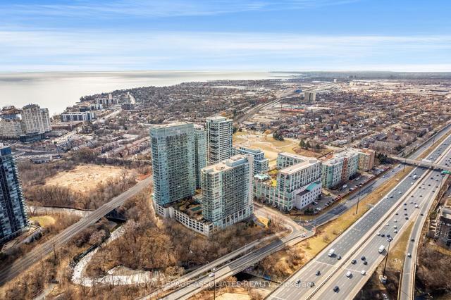 1201 - 185 Legion Rd N, Condo with 1 bedrooms, 1 bathrooms and 1 parking in Toronto ON | Image 12