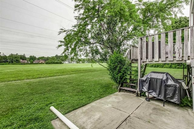 16 - 7001 Casey St, Townhouse with 3 bedrooms, 2 bathrooms and 2 parking in Niagara Falls ON | Image 9