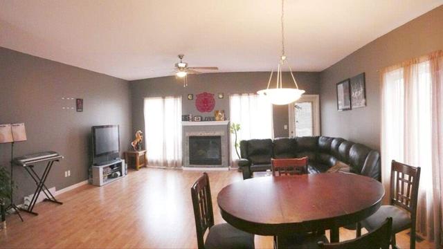 10323 114 Ave, House detached with 4 bedrooms, 2 bathrooms and 5 parking in Fort St. John BC | Image 8