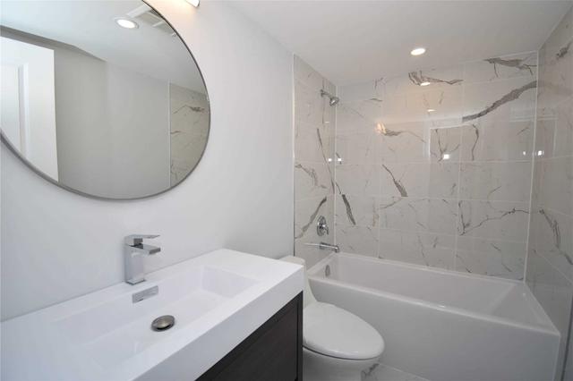 612 - 7440 Bathurst St, Condo with 2 bedrooms, 2 bathrooms and 1 parking in Vaughan ON | Image 5