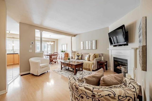 2001 Atkinson Dr, Condo with 3 bedrooms, 3 bathrooms and 2 parking in Burlington ON | Image 29