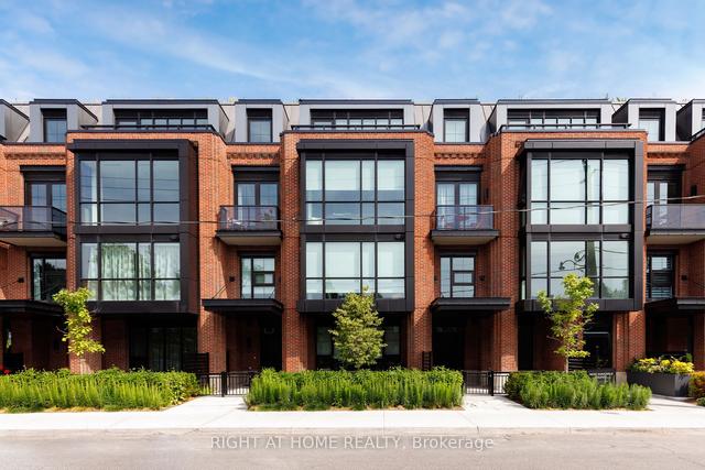 104 - 36 Birch Ave, Townhouse with 3 bedrooms, 4 bathrooms and 2 parking in Toronto ON | Image 12