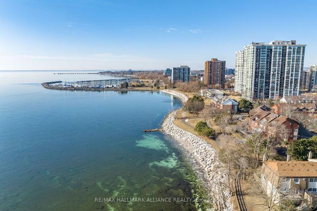 15 - 2095 Marine Dr, Townhouse with 3 bedrooms, 3 bathrooms and 1 parking in Oakville ON | Image 27