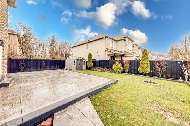 33 Eastvale Dr, House detached with 4 bedrooms, 5 bathrooms and 4 parking in Markham ON | Image 33