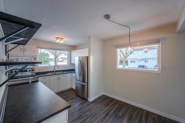 31 - 3099 South Main Street, House attached with 3 bedrooms, 1 bathrooms and 1 parking in Penticton BC | Card Image