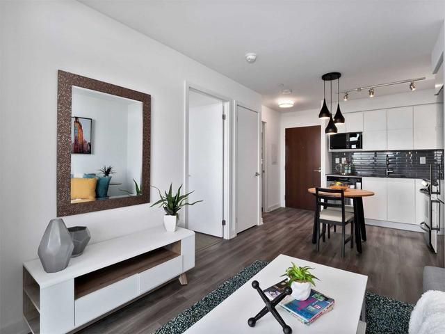 719 - 160 Flemington Rd, Condo with 1 bedrooms, 1 bathrooms and 1 parking in Toronto ON | Image 10