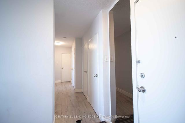 703 - 80 Grandravine Dr, Condo with 2 bedrooms, 1 bathrooms and 1 parking in Toronto ON | Image 3