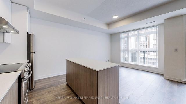 th203 - 100 Canon Jackson Dr, Townhouse with 2 bedrooms, 3 bathrooms and 1 parking in Toronto ON | Image 2