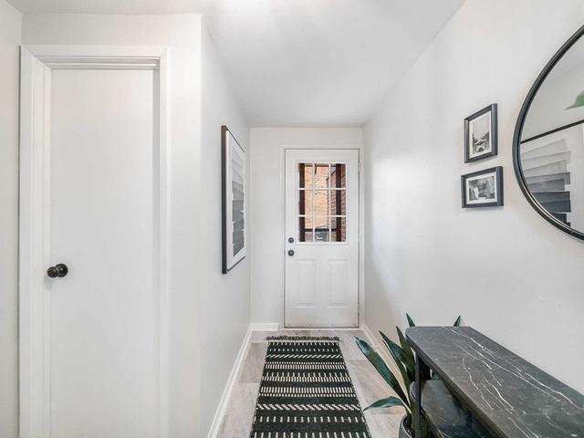 29 Sego Royalway, Townhouse with 3 bedrooms, 2 bathrooms and 2 parking in Toronto ON | Image 27