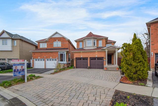 1045 Knotty Pine Grve, House detached with 4 bedrooms, 4 bathrooms and 6 parking in Mississauga ON | Image 35