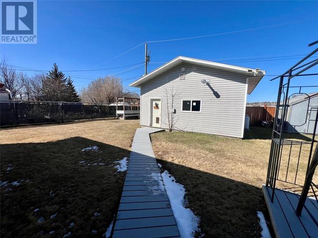 1908 102 Avenue, House detached with 3 bedrooms, 1 bathrooms and 1 parking in Dawson Creek BC | Image 19