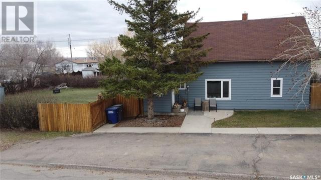 118 Prairie Avenue, House detached with 3 bedrooms, 1 bathrooms and null parking in Herbert SK | Image 33