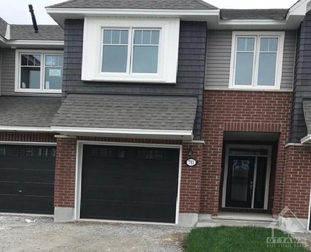 711 Sora Way, Townhouse with 3 bedrooms, 3 bathrooms and 3 parking in Ottawa ON | Image 1