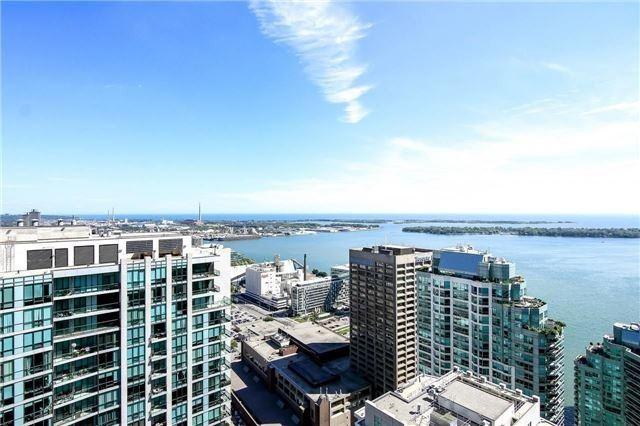 4303 - 16 Harbour St, Condo with 3 bedrooms, 2 bathrooms and 1 parking in Toronto ON | Image 1