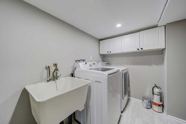 60 - 60 Townsgate Dr N, Home with 1 bedrooms, 1 bathrooms and 2 parking in Vaughan ON | Image 3