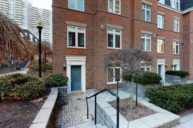 th1 - 108 Redpath Ave, Townhouse with 2 bedrooms, 2 bathrooms and 2 parking in Toronto ON | Image 12
