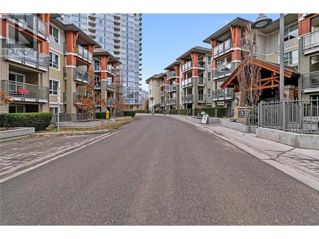 411 - 1089 Sunset Drive, Condo with 1 bedrooms, 1 bathrooms and 1 parking in Kelowna BC | Image 6