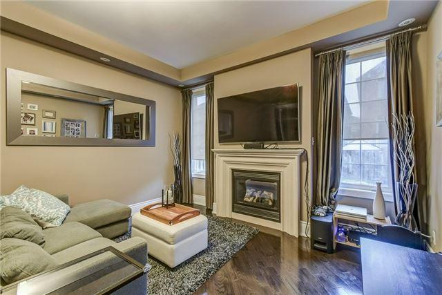 70 Torah Gate, House detached with 3 bedrooms, 4 bathrooms and 2 parking in Vaughan ON | Image 4