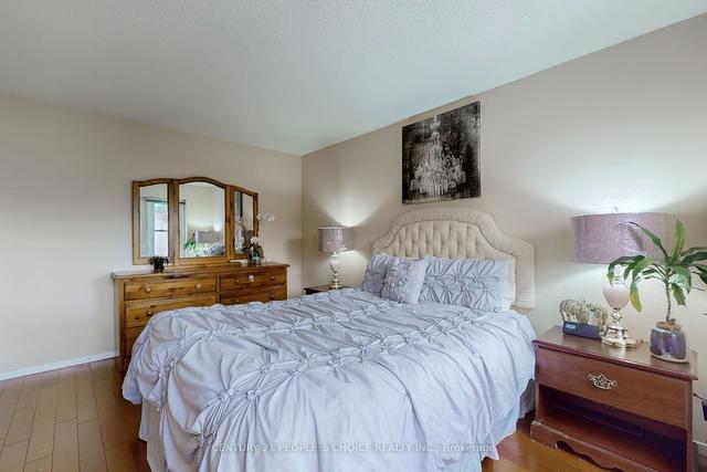 10 - 5878 Montevideo Rd, Townhouse with 3 bedrooms, 2 bathrooms and 2 parking in Mississauga ON | Image 17