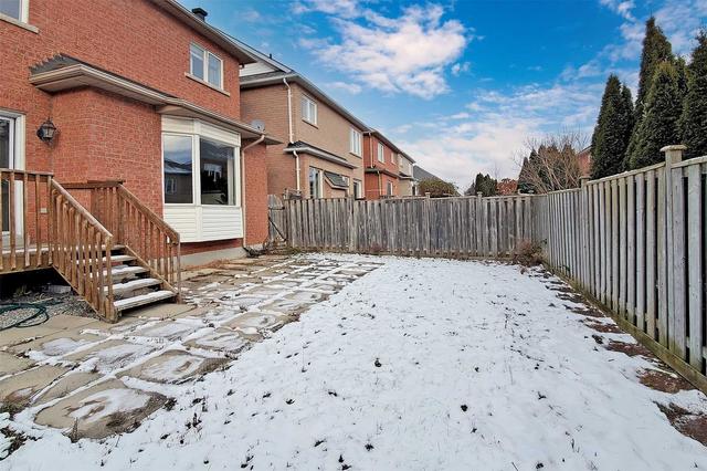 33 Weatherill Rd, House detached with 3 bedrooms, 4 bathrooms and 6 parking in Markham ON | Image 29