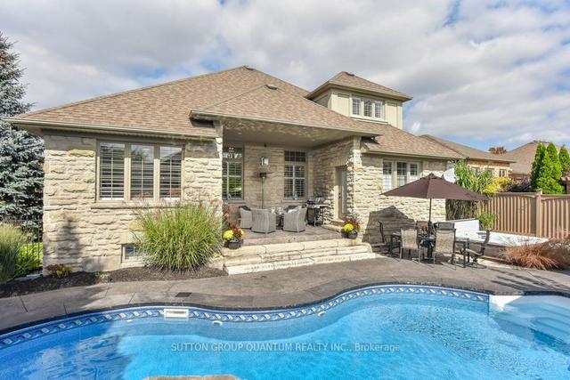 422 Deer Ridge Dr, House detached with 3 bedrooms, 5 bathrooms and 5 parking in Kitchener ON | Image 27