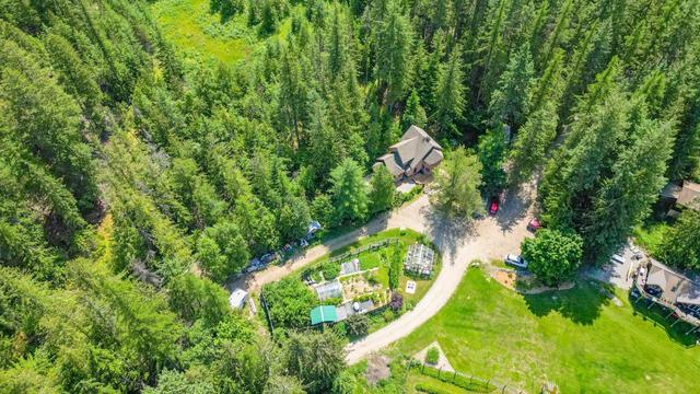 8496 B Procter East Road, House detached with 3 bedrooms, 2 bathrooms and null parking in Central Kootenay E BC | Image 55