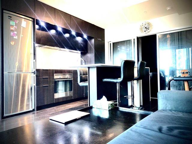 808 - 170 Sumach St N, Condo with 1 bedrooms, 1 bathrooms and 0 parking in Toronto ON | Image 4