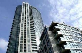 217 - 215 Fort York Blvd, Condo with 1 bedrooms, 1 bathrooms and 1 parking in Toronto ON | Image 1
