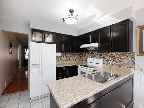 104 Torrance Woods, House detached with 3 bedrooms, 3 bathrooms and 4 parking in Brampton ON | Image 6
