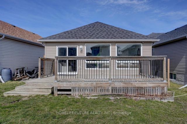 531 Clancy Cres, House detached with 2 bedrooms, 2 bathrooms and 3 parking in Peterborough ON | Image 12