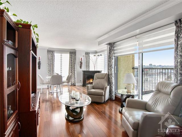 605 - 545 St Laurent Boulevard, Condo with 2 bedrooms, 3 bathrooms and 1 parking in Ottawa ON | Image 3