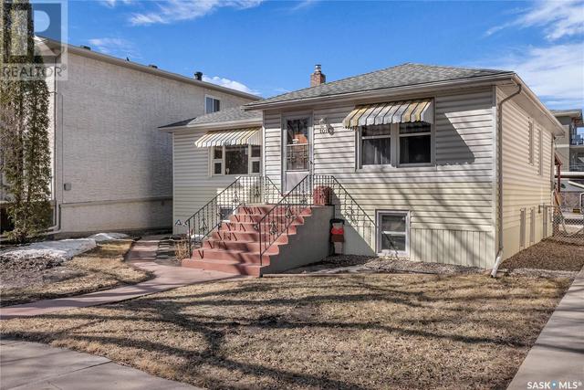 1016 Lansdowne Avenue, House detached with 4 bedrooms, 2 bathrooms and null parking in Saskatoon SK | Image 2