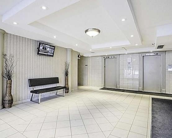 409 - 21 Knightsbridge Rd, Condo with 3 bedrooms, 2 bathrooms and 1 parking in Brampton ON | Image 23